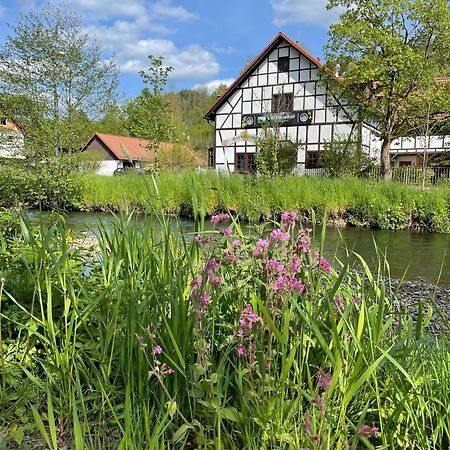 Landhotel Der Distelhof Mit Scheunencafe Dillstadt 外观 照片