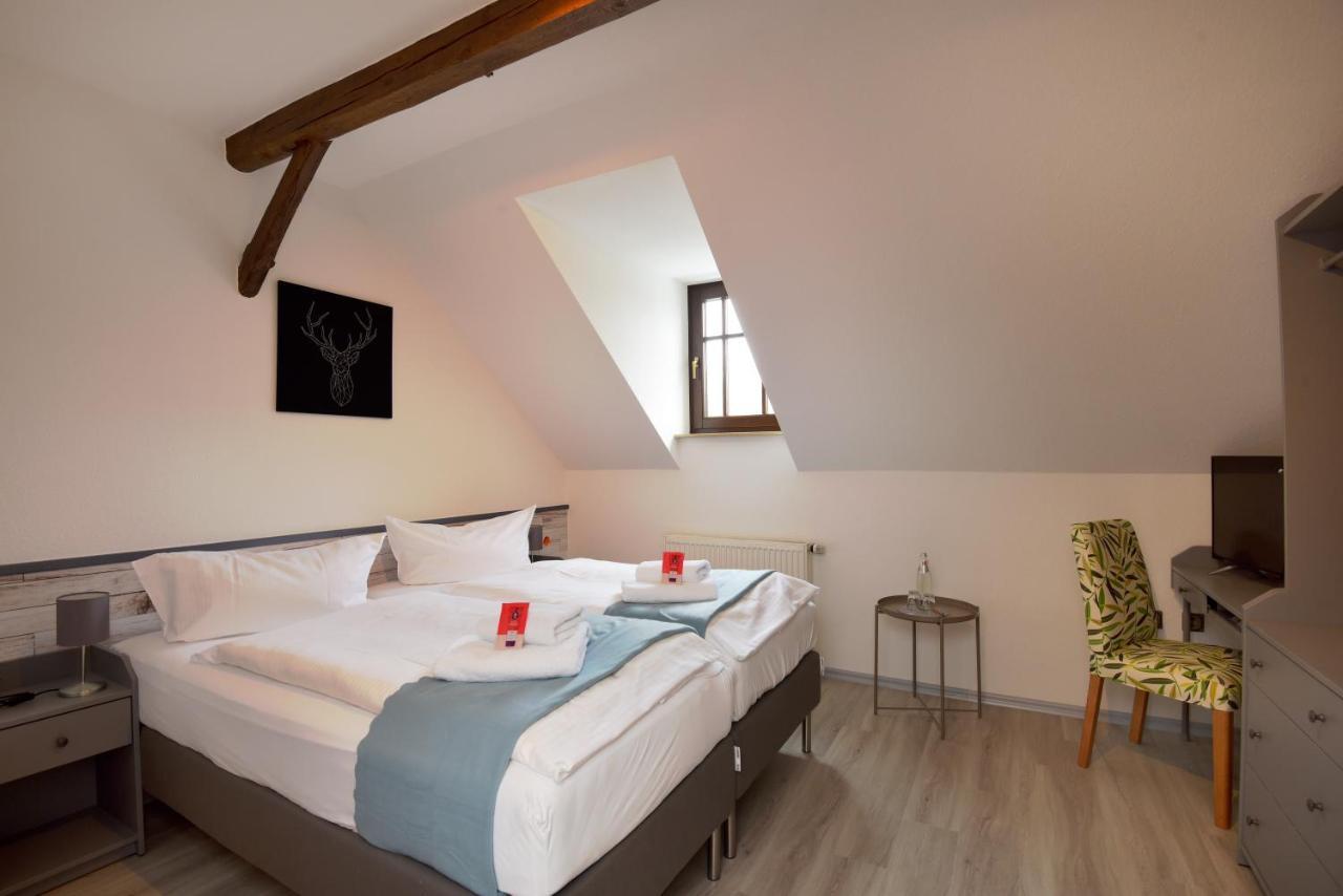 Landhotel Der Distelhof Mit Scheunencafe Dillstadt 客房 照片