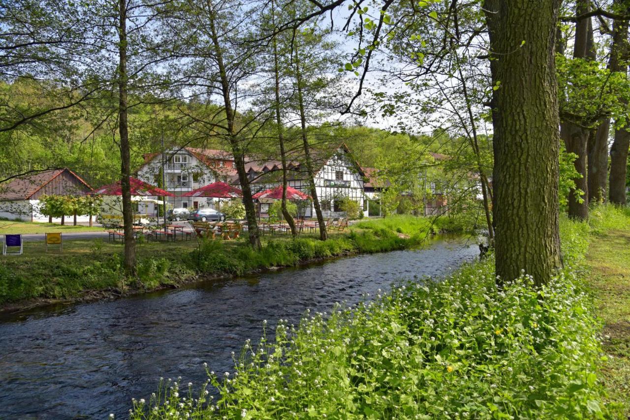 Landhotel Der Distelhof Mit Scheunencafe Dillstadt 外观 照片